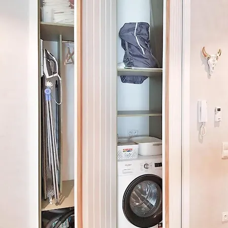 Good Morning Sunshine - Nautica Apartment *